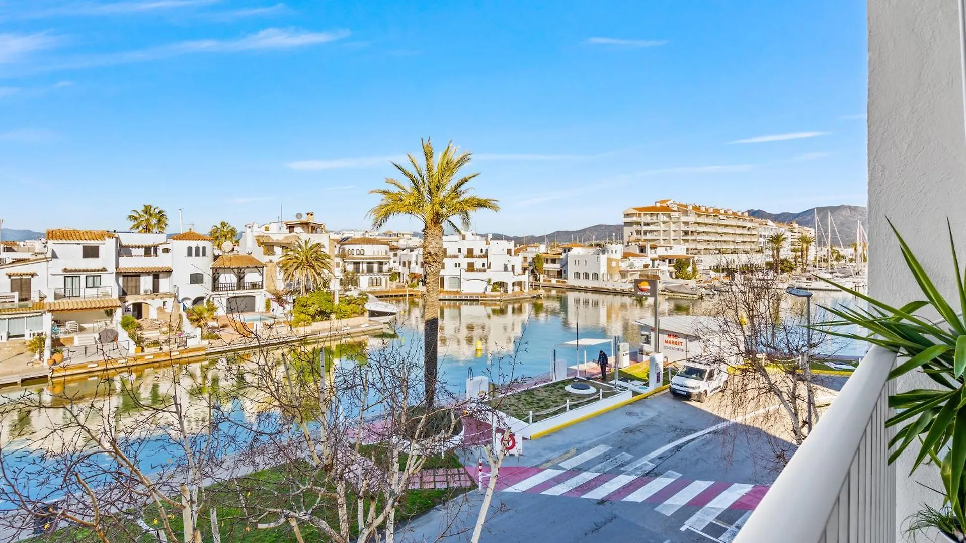 Welcs Apartamento 045 Emp Frente Al Canal Apartment Empuriabrava Spain